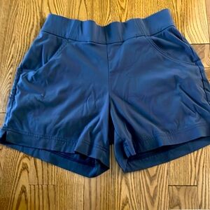 Columbia Hiking Shorts Size Medium